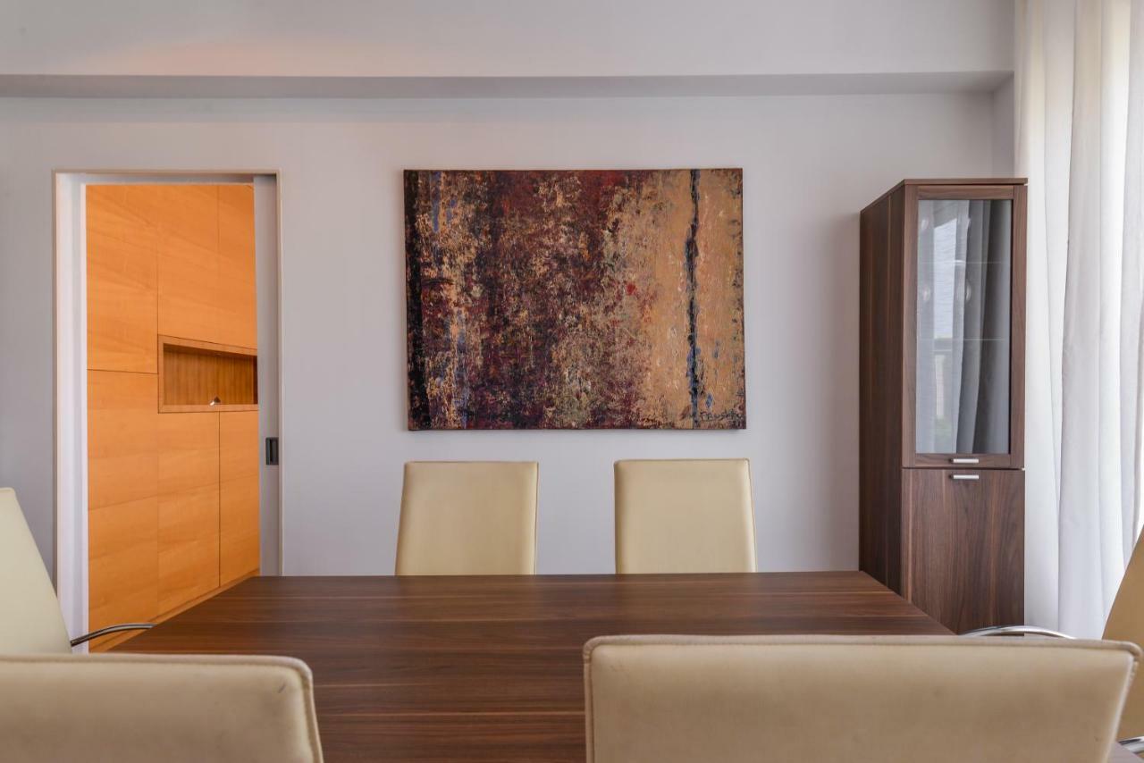 Super Premium Two Bedroom Suite On Vitosha Boulevard Sofia Exterior photo